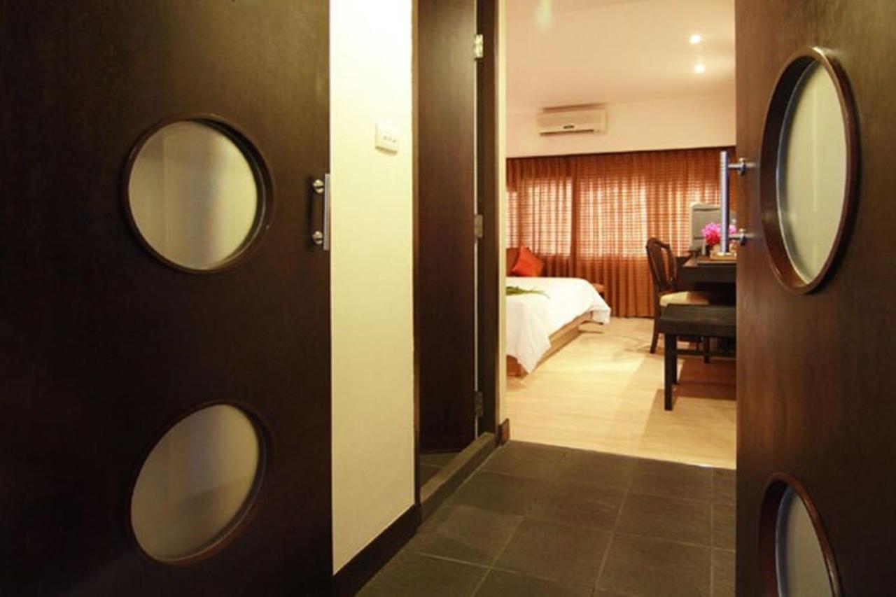 Rose Hotel Bangkok Pokoj fotografie